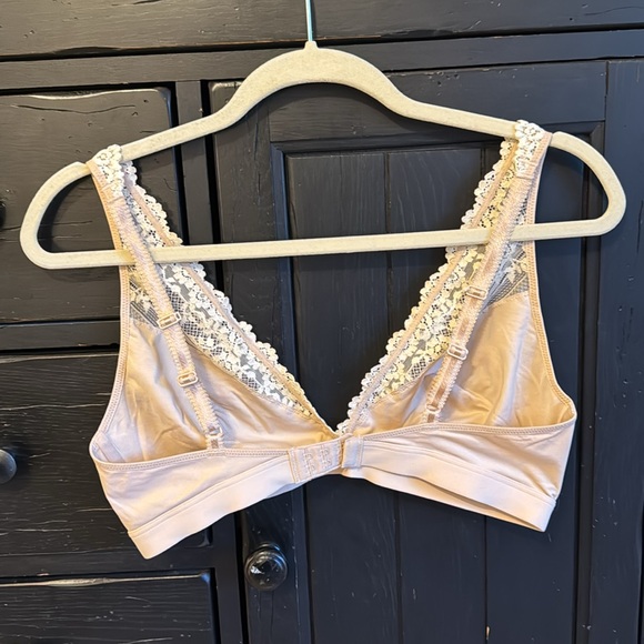 NWOT Wacoal Matching Bra and Panty Set - Picture 2 of 8